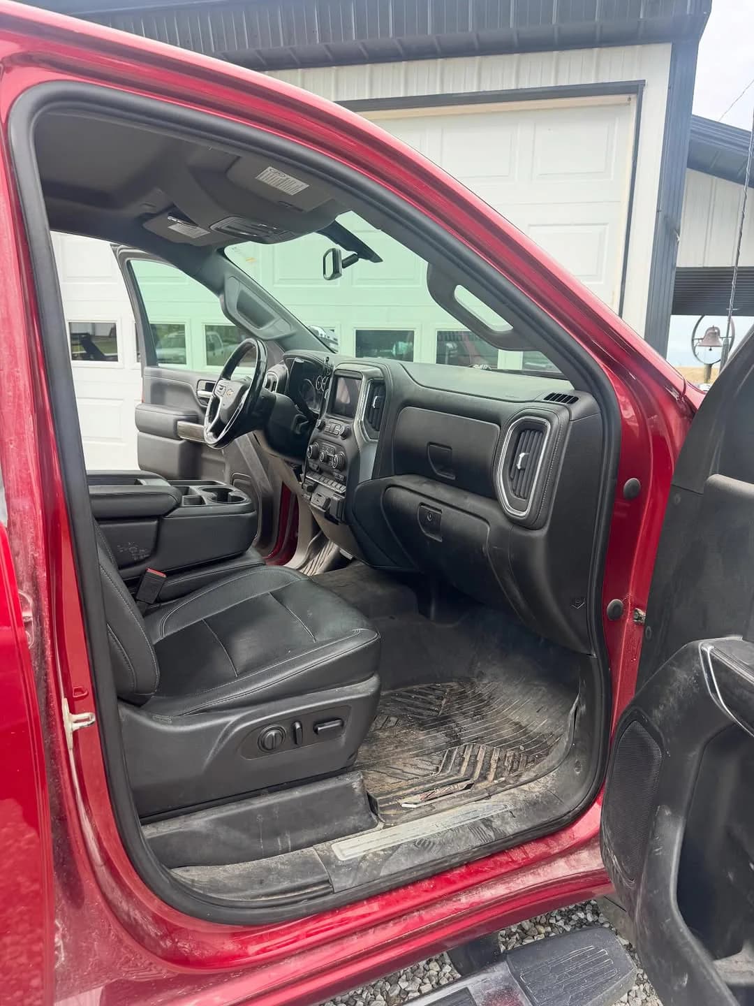 Work-truck center area during the same interior-detail sequence